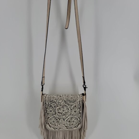 ⭐ Genuine Leather Tooled Fringe Crossbody Bag – Boho Western Chic ⭐ - Picture 5 of 14
